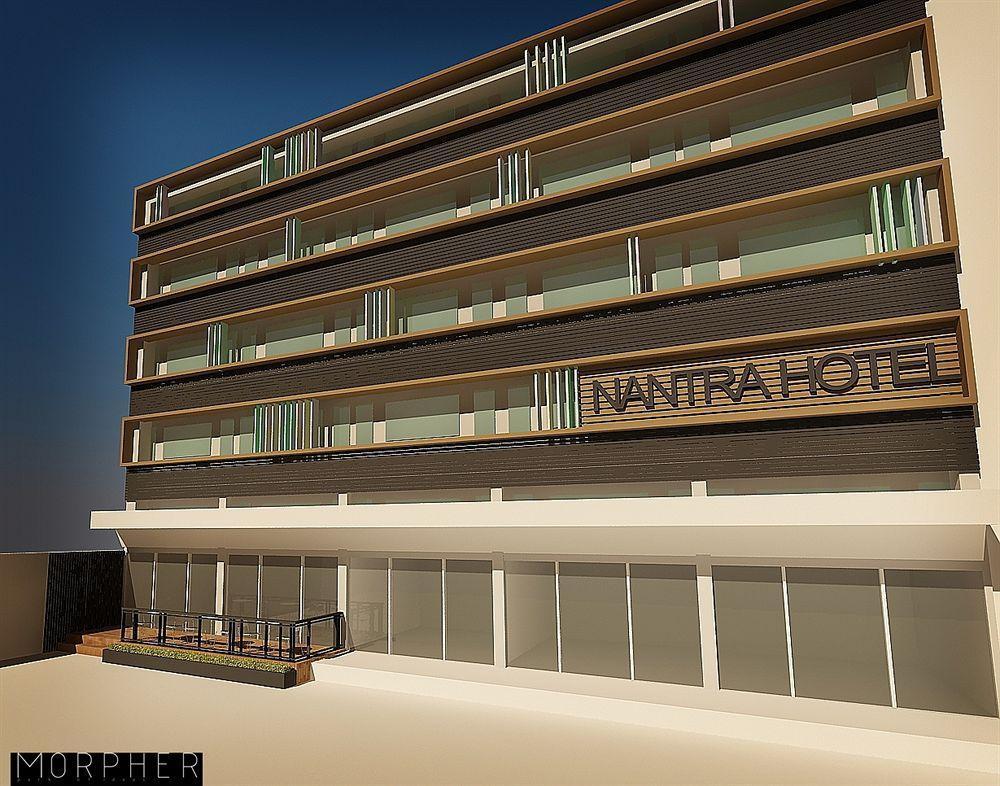 Nantra Silom Hotel Bangkok Bagian luar foto