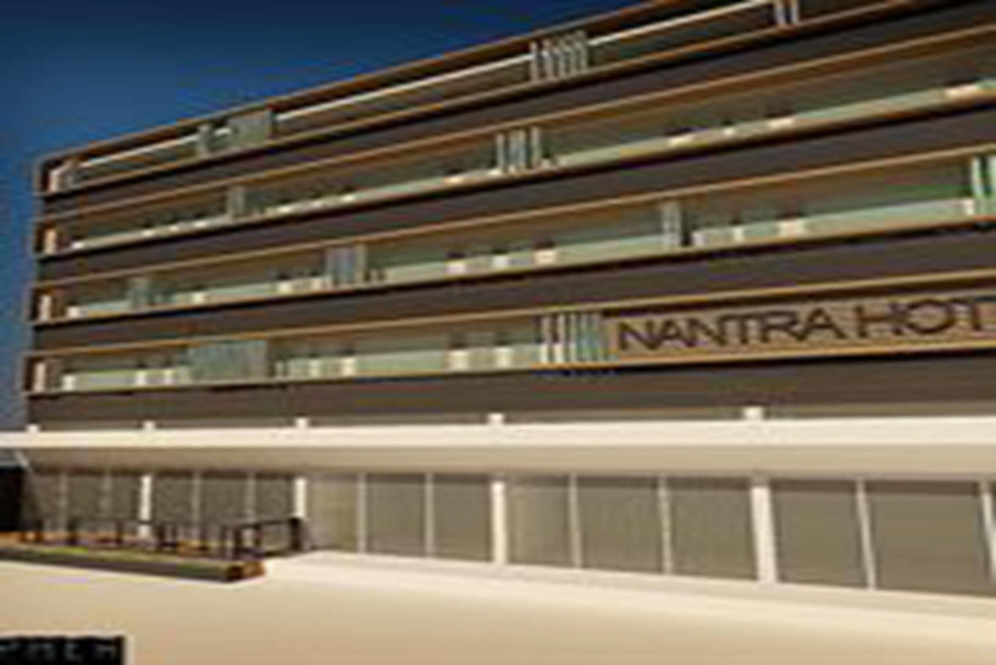 Nantra Silom Hotel Bangkok Bagian luar foto